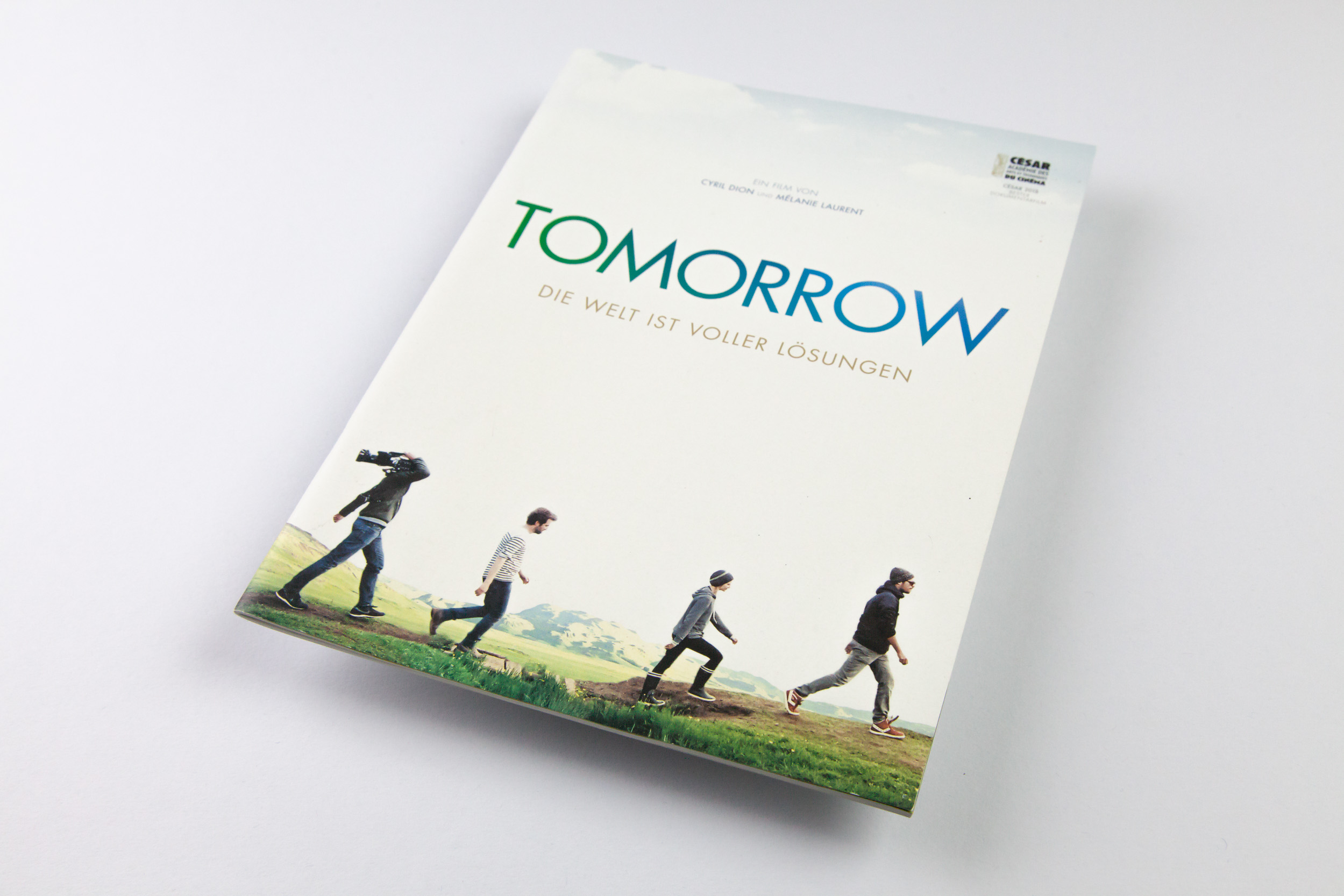 Tomorrow – Der Film, Begleitmaterial